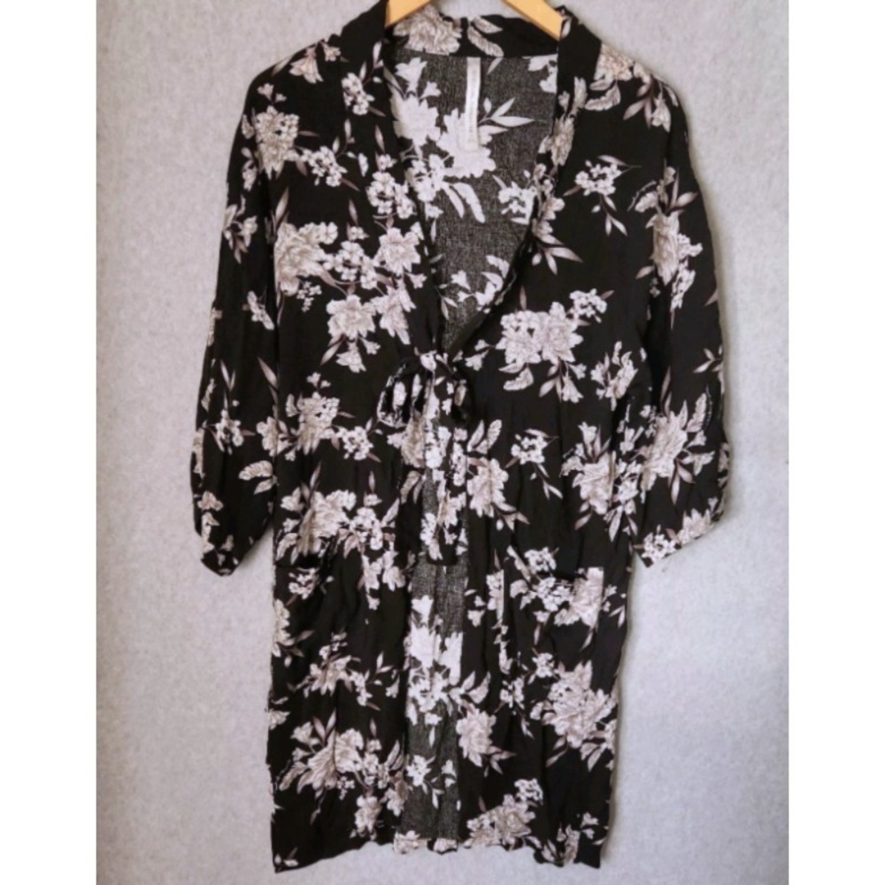 Spiritual Gangster Maya Kimono Robe Cardigan Duster OS One Size Black Floral